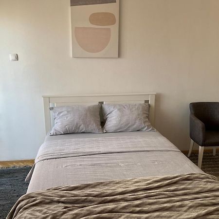 Appartamento Nikola Ns2 Novi Sad Esterno foto