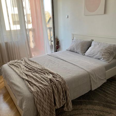 Appartamento Nikola Ns2 Novi Sad Esterno foto